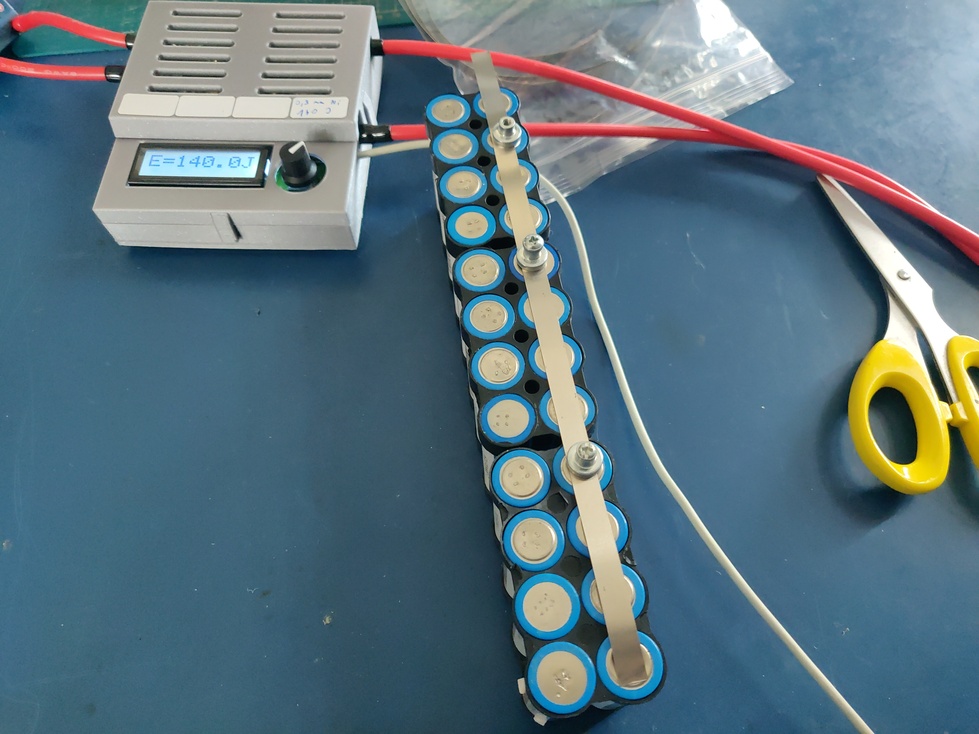 thumb-cell-tacking-magnets.jpg
